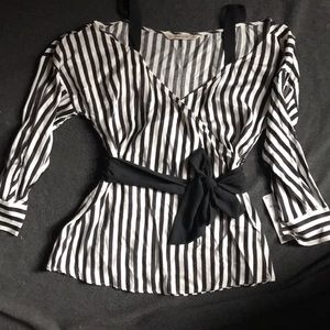 NWT ZARA striped l/s cold shoulder striped blouse